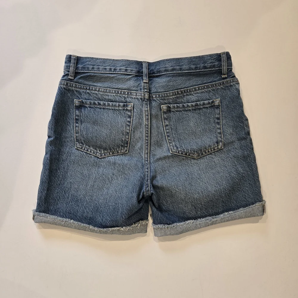 EUC- The Children's Place Mid-Rise Distressed Blue Denim Shorts Girls Size 12